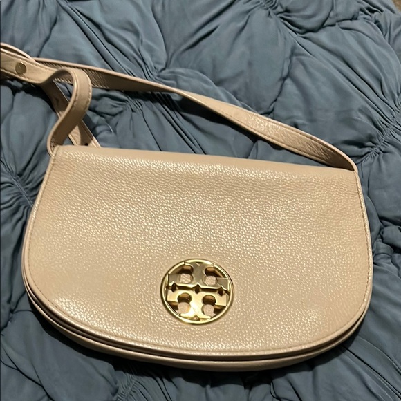 Tory Burch Cream and Gold Shoulder Bag with Signature Design - Picture 1 of 6